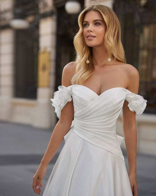SONNET LUNA NOVIAS