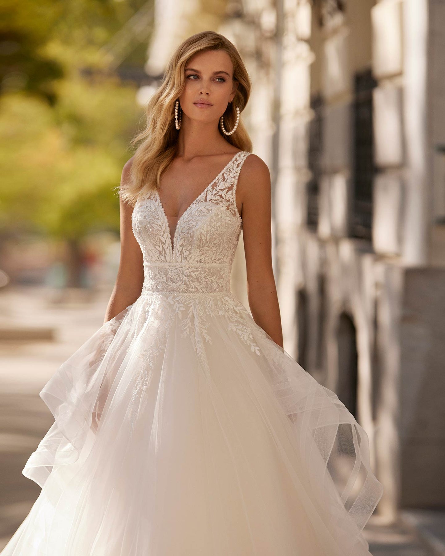 SINDEREL LUNA NOVIAS